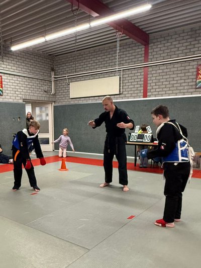 Klik voor een grotere weergave, KEHD2590.jpg