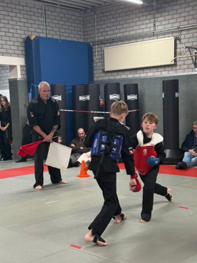 Klik voor een grotere weergave, NRXJ0404.jpg