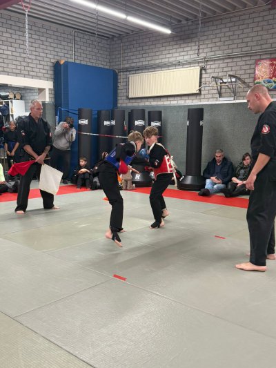 Klik voor een grotere weergave, PMDC6791.jpg